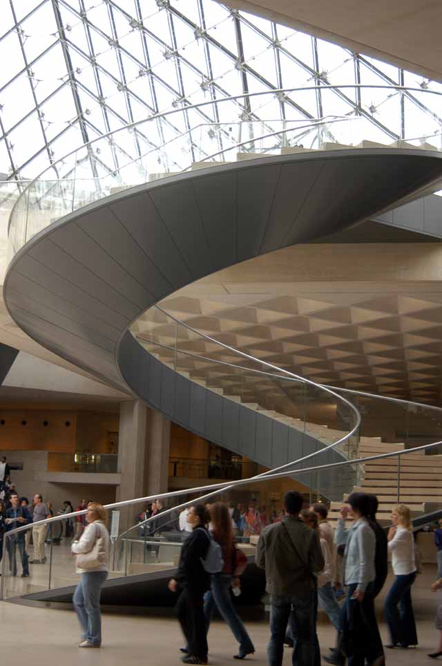 interiorlouvre-3.JPG
