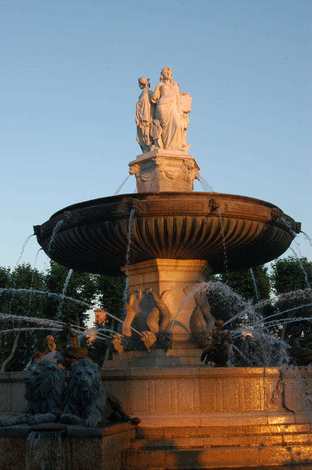 fountain-6.JPG